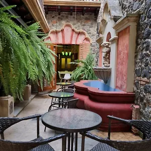  Hostel Boutique